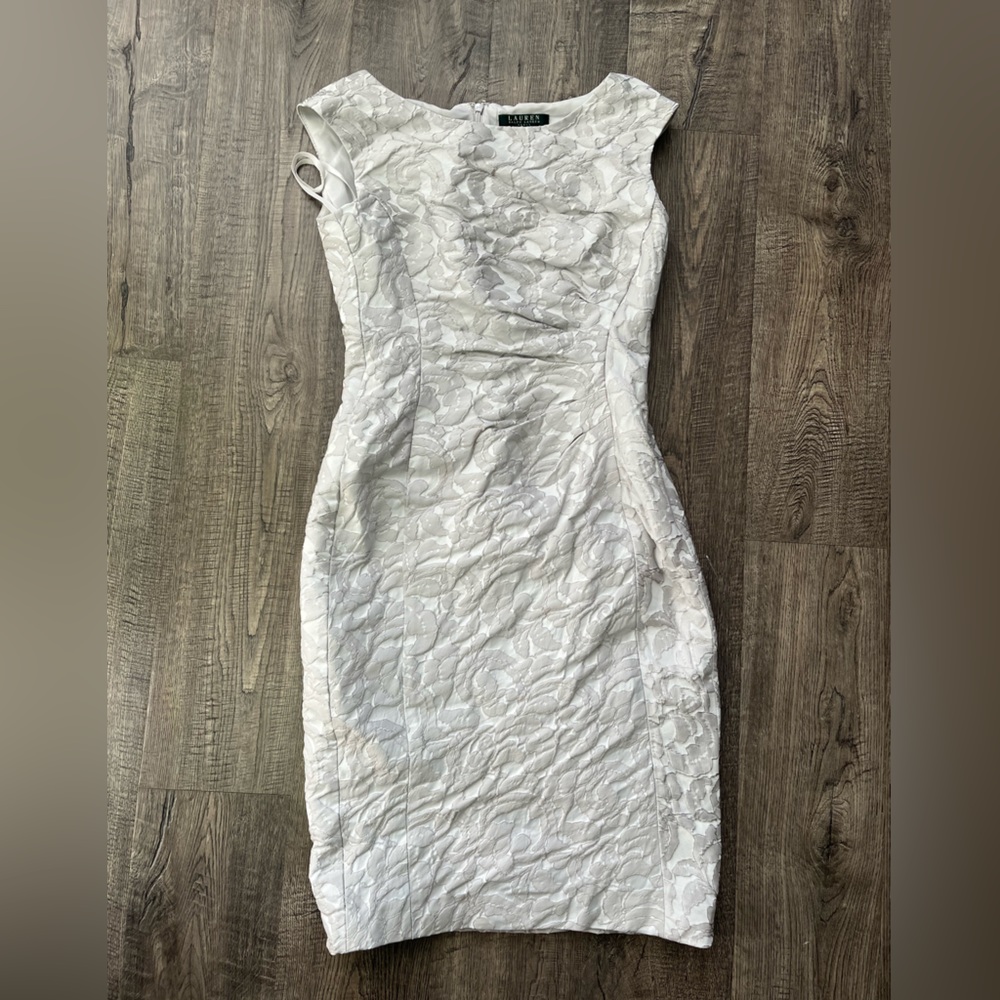 Lauren by Ralph Lauren sheath silver lined women’s knee length evening dress